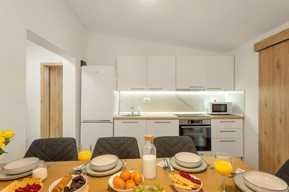 RHEA HOLIDAYHOMEFORTUNA 15