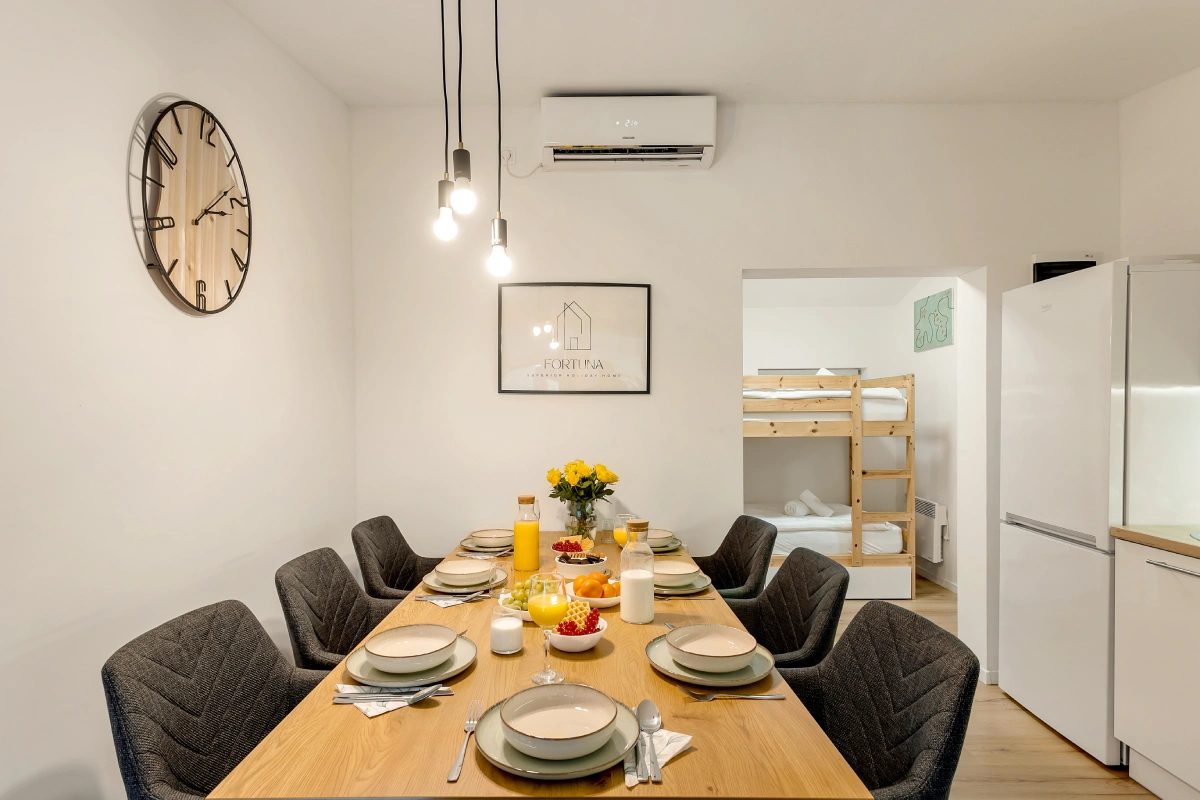 RHEA HOLIDAYHOMEFORTUNA 16